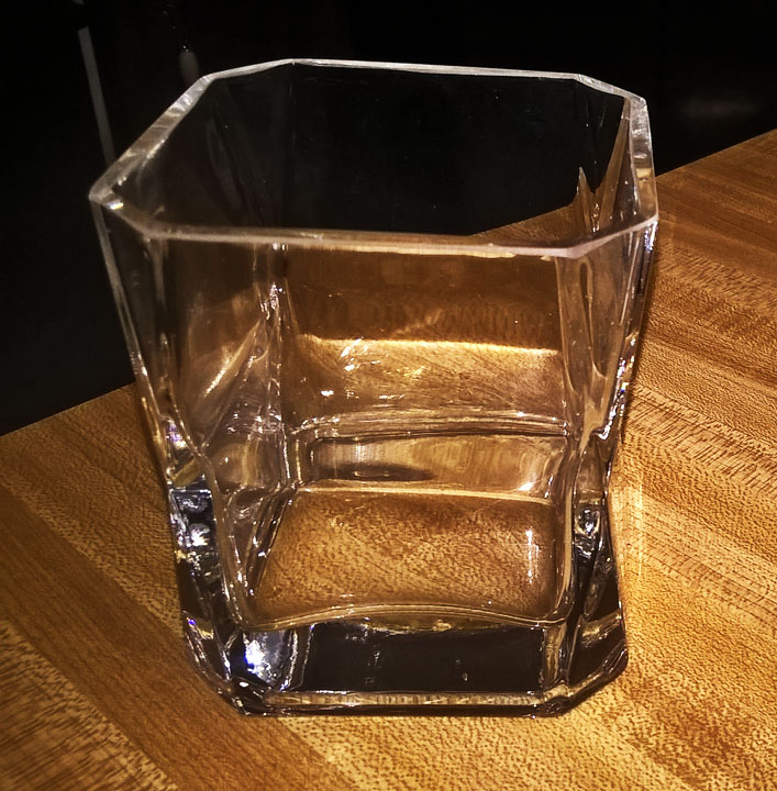 Blade Runner Whiskey Glasses 02s.jpg