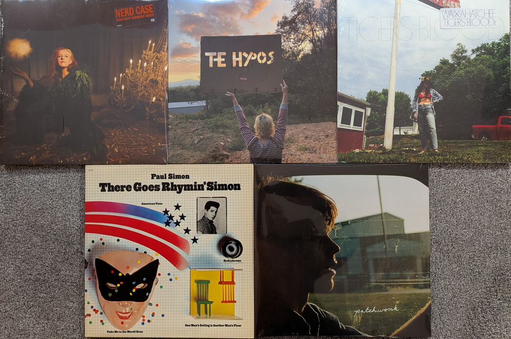 Christmas Records_2025-2.jpg