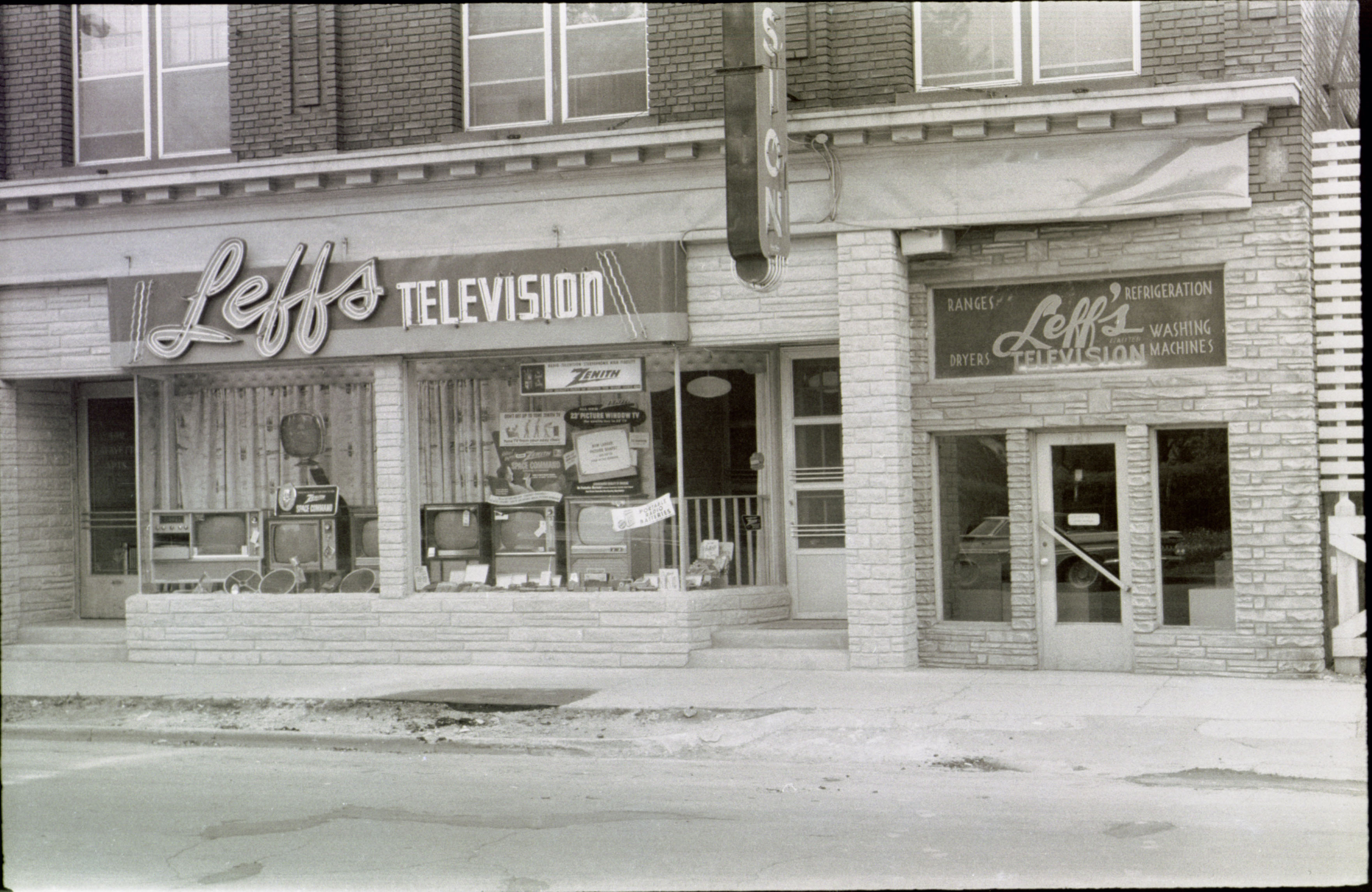 Leffs TV - 08.jpg