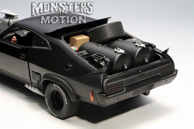 madmax-car1_4.jpg