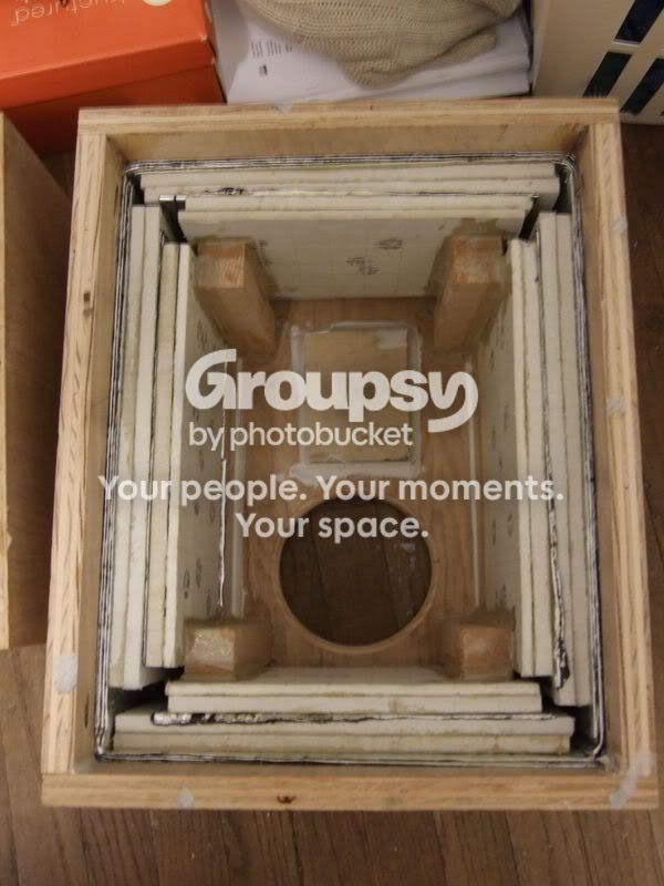 Box018.jpg