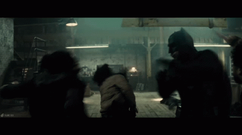 batfleck-batman-warehouse-scene.gif