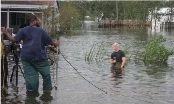 Anderson_Cooper_CNN_in_storm_water.jpg