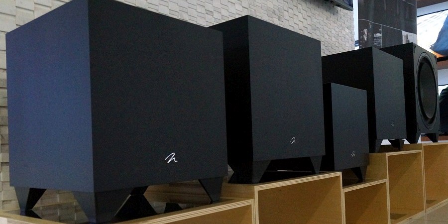 www.audioholics.com