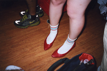 gay_shoes3.jpg