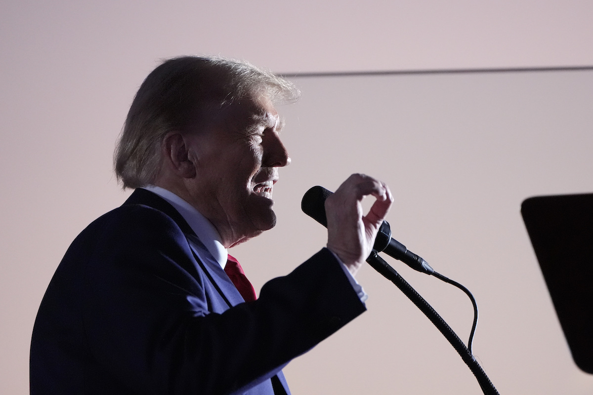 www.politifact.com