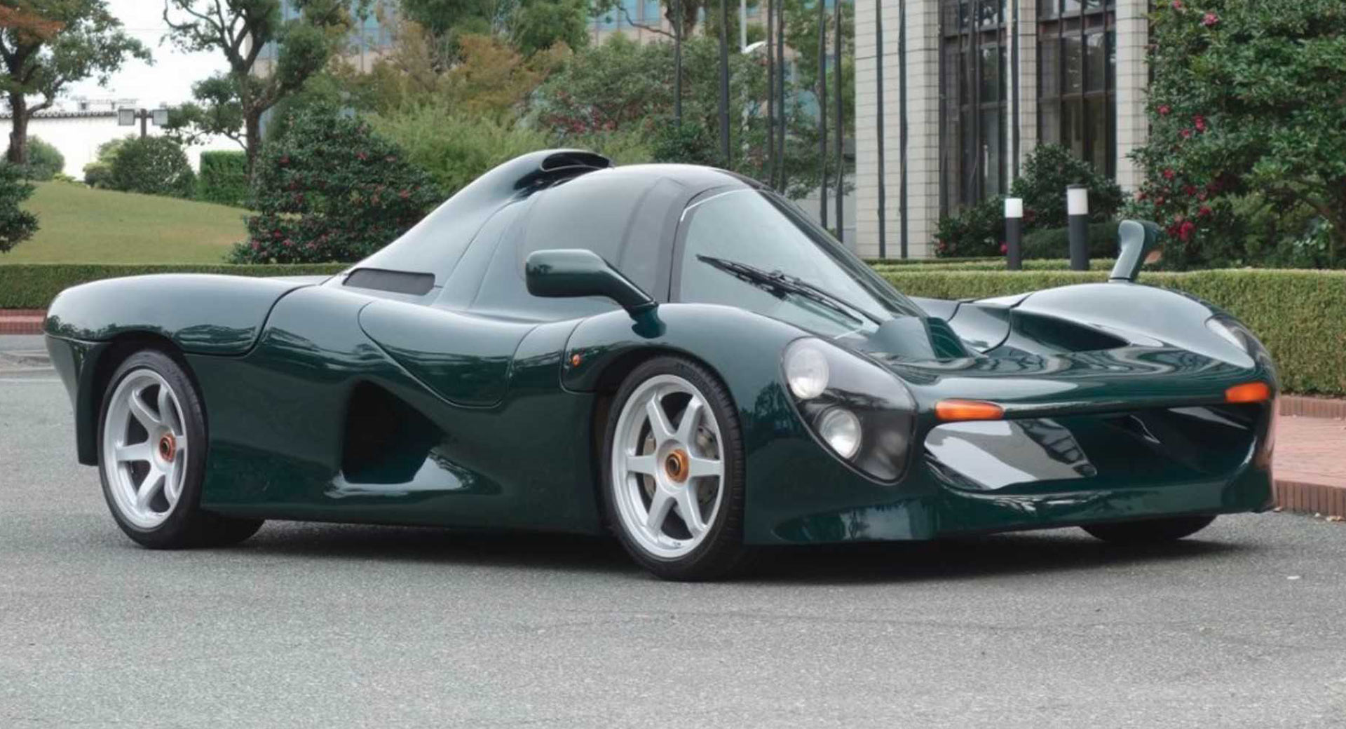 www.carscoops.com