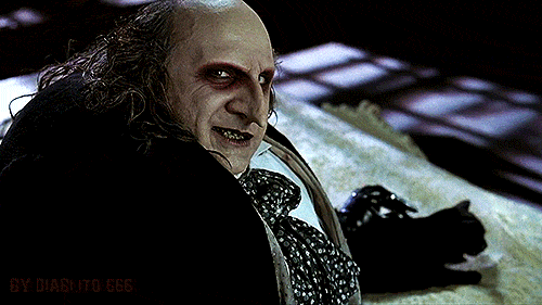 Batman Returns (1992) --* tumblr_nu43a0eFcR1rp0vkjo1_500.gif (500×281)