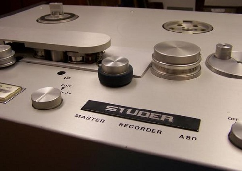 Studer_A80_Transport.jpg