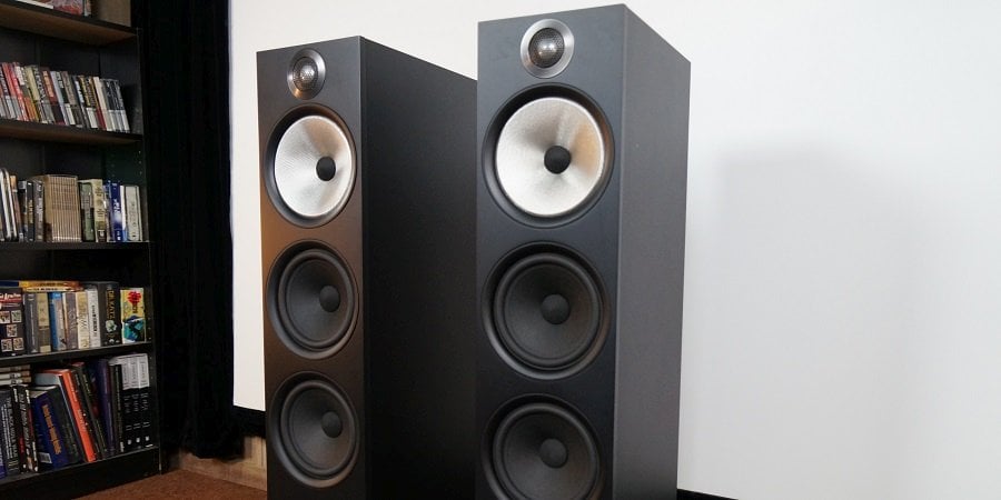 www.audioholics.com