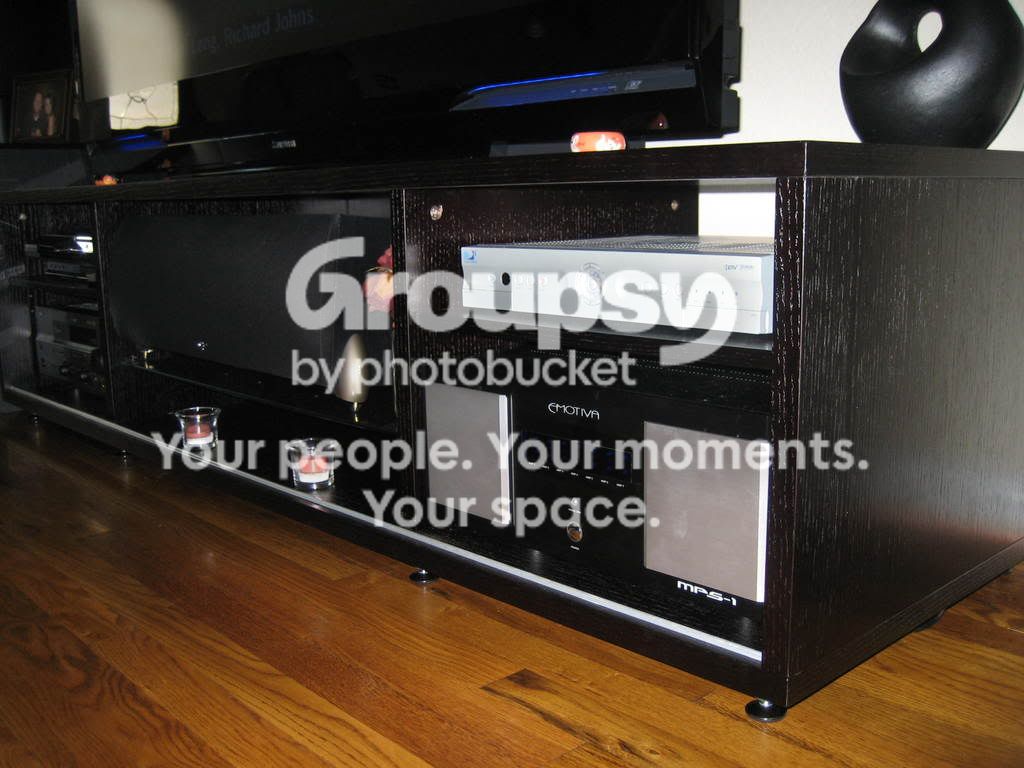 Credenza013.jpg